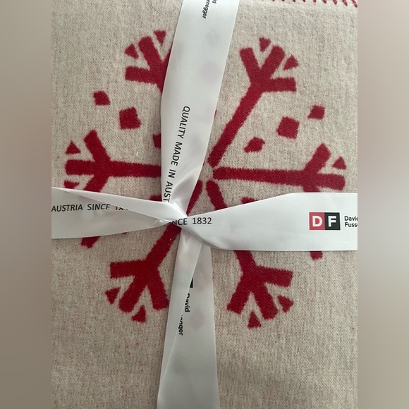 DF DAVID FUSSENEGGER-The Alpine Chalet -A World Traveler Collection - Picture 4 of 10